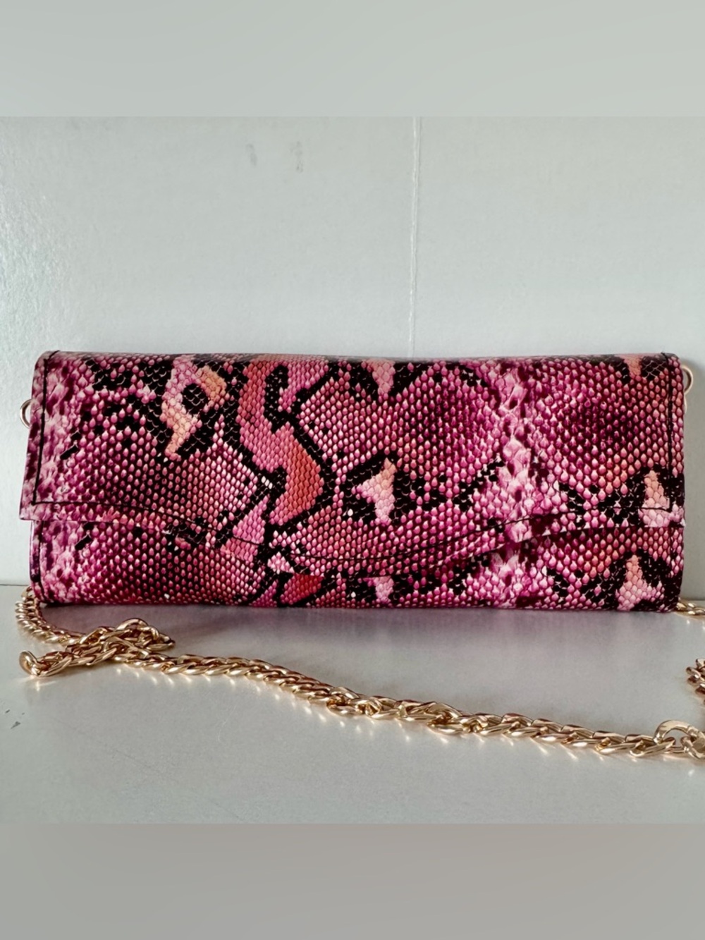 Pink Snake-Print Chain Shoulder Bag- Women